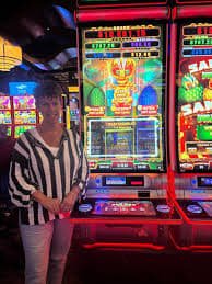 Slots နှင့် Bingo ဂိမ်းများ